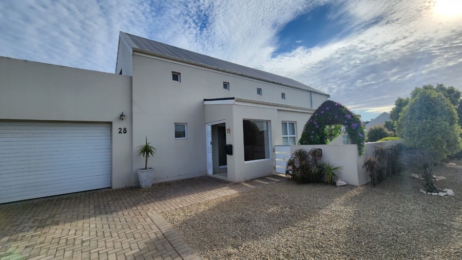 5 Bedroom Property for Sale in Laguna Sands Western Cape